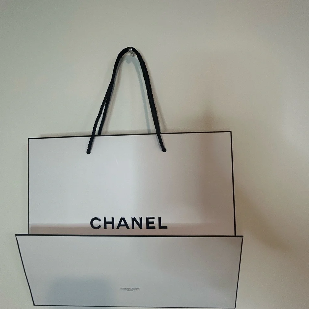 Chanel gift bag